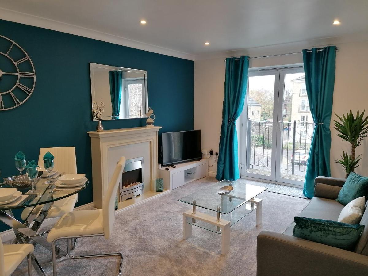 Luxury Modern 2 Bed Apartment, Free Undercroft Parking For 1 Car Southampton Zewnętrze zdjęcie