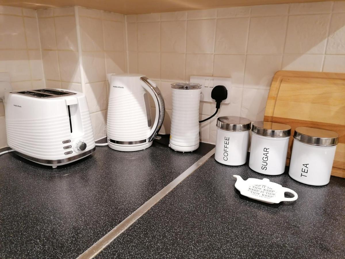 Luxury Modern 2 Bed Apartment, Free Undercroft Parking For 1 Car Southampton Zewnętrze zdjęcie