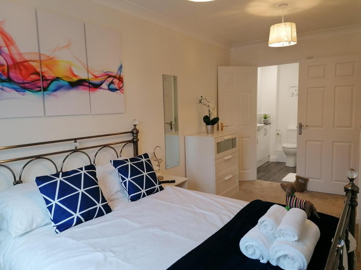 Luxury Modern 2 Bed Apartment, Free Undercroft Parking For 1 Car Southampton Zewnętrze zdjęcie